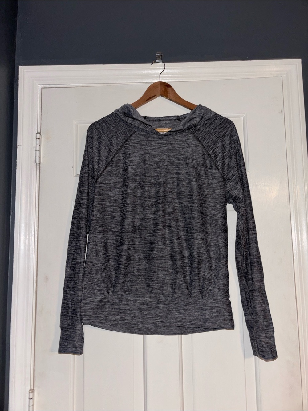 The North Face Women's Charcoal Heather Scoop Hooded Pullover